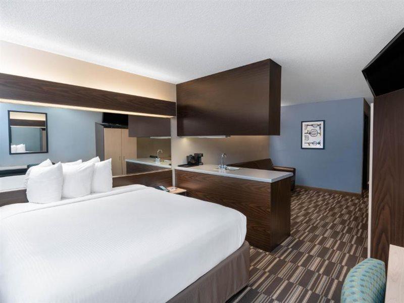 Microtel Inn & Suites Columbus North المظهر الخارجي الصورة